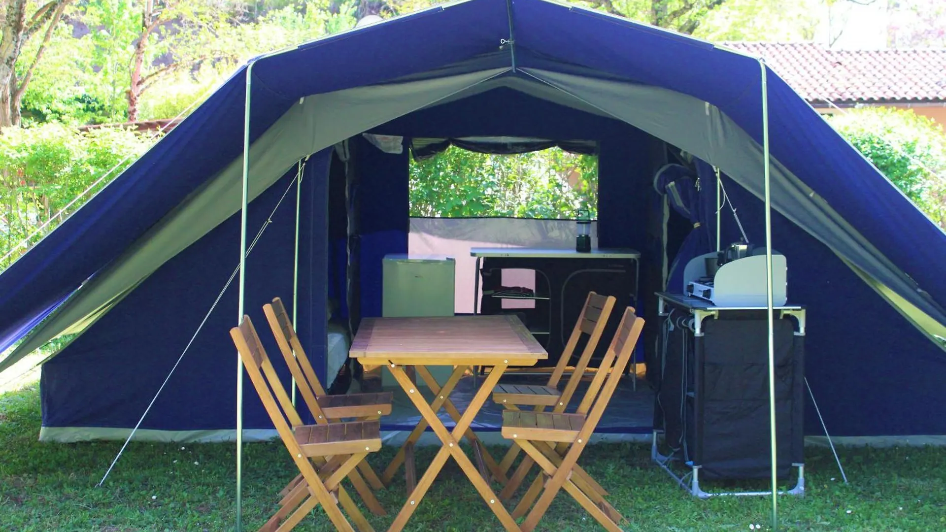 Camping Vert Lavande Belmont-sur-Rance France