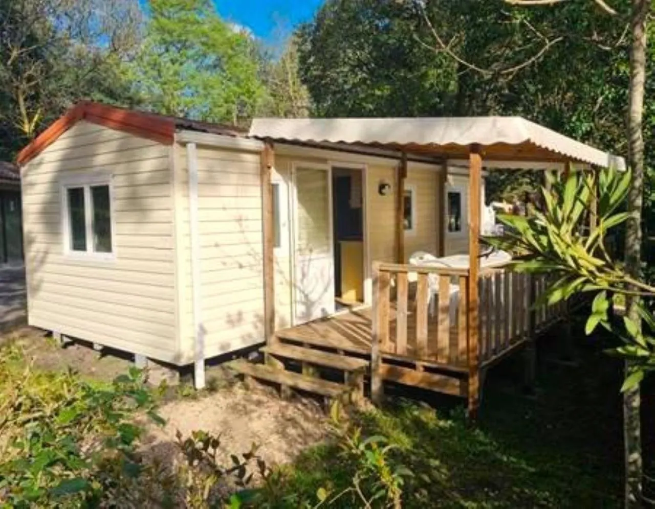 Camping Vert Lavande Belmont-sur-Rance Campsite